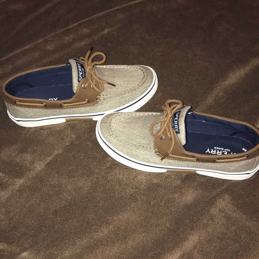 NEW WITHOUT TAGS 🏷 SPERRY TOPSIDER 10.5  ⛵️
